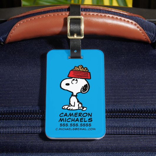 pinda's | Snoopy balanceert his Dog Dish Bagagelabel (Voorkant Insitu 2)