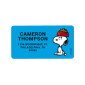 pinda's | Snoopy balanceert his Dog Dish Etiket (Voorkant)