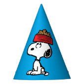 pinda's | Snoopy balanceert his Dog Dish Feesthoedjes (Voorkant)