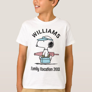 pinda's Snoopy Beach Walk Family Vacking T-shirt