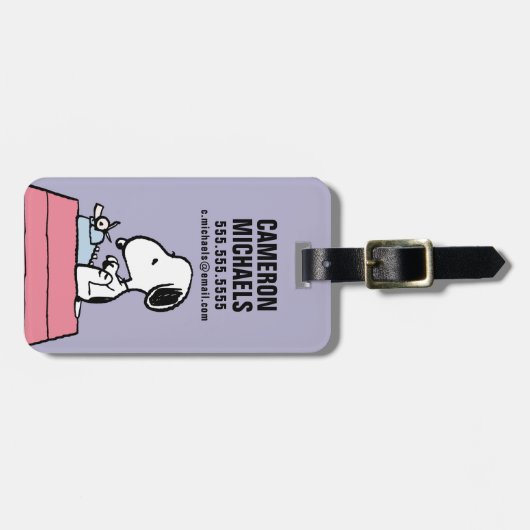 pinda's | Snoopy bij de schrijfmachine Bagagelabel (Voorkant horizontaal)