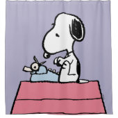 pinda's | Snoopy bij de schrijfmachine Douchegordijn (Voorkant)