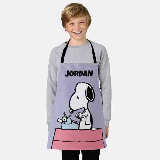 pinda's | Snoopy bij de schrijfmachine | Jouw name Schort (Gedragen)