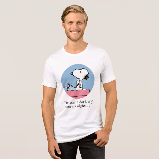 pinda's | Snoopy bij de schrijfmachine Tri-Blend Shirt (Voorkant volledig)