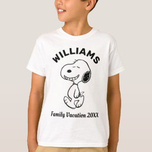pinda's Snoopy Family Vacking T-shirt