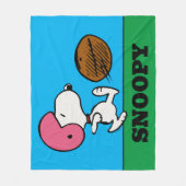 pinda's | Snoopy Football Kicker Fleece Deken (Voorkant)