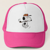 pinda's | Snoopy Golf Swing Trucker Pet (Voorkant)