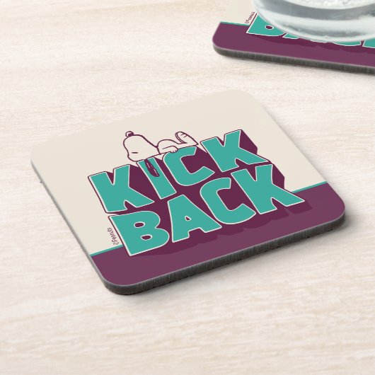 pinda's | Snoopy Kickback Bier Onderzetter (Linkerzijde)