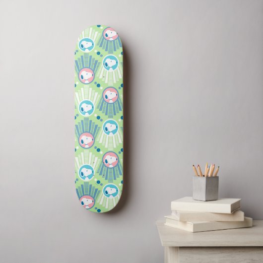 pinda's | Snoopy Mint Green Deco Dreams Patroon Persoonlijk Skateboard (Muurkunst)