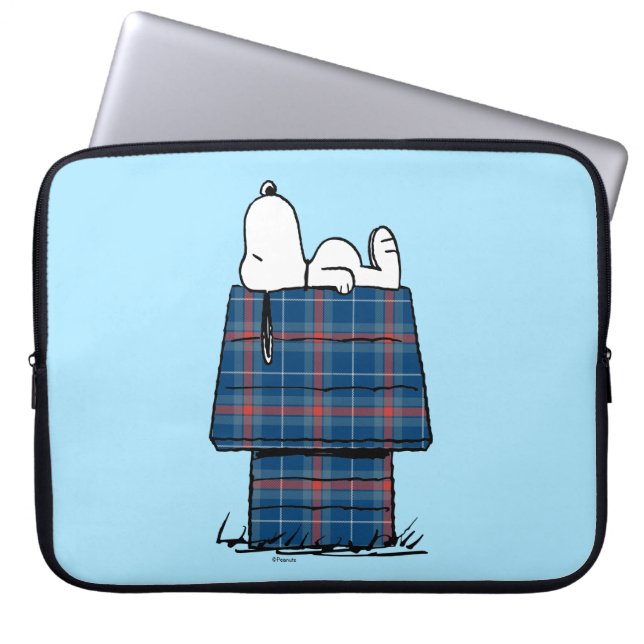 pinda's | Snoopy Pset Flannel Holiday Dog House Laptop Sleeve (Voorkant)