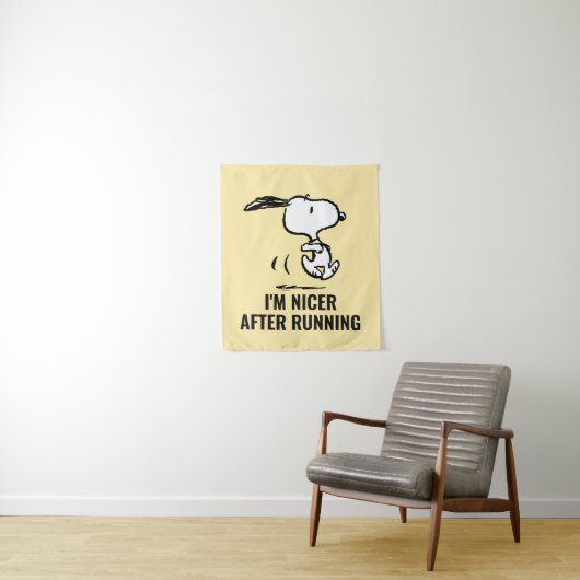 pinda's | Snoopy Running Wandkleed (In situ)