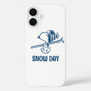 pinda's   Snoopy Ski Trip iPhone 16 Hoesje