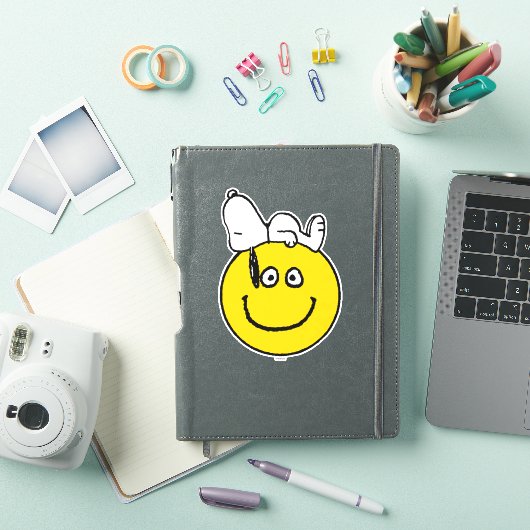 pinda's | Snoopy Smiley Face Sticker (iPad Cover)