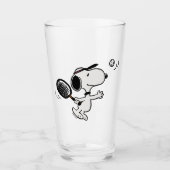 pinda's | Snoopy speelt tennis Glas (Voorkant)