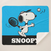 pinda's | Snoopy speelt tennis Sherpa Deken (Voorkant (horizontaal))