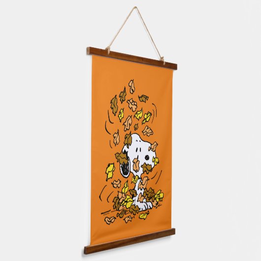 pinda's | Snoopy stapel bladeren Hangend Wandkleed (Gebogen)