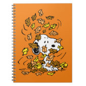 pinda's | Snoopy stapel bladeren Notitieboek (Voorkant)
