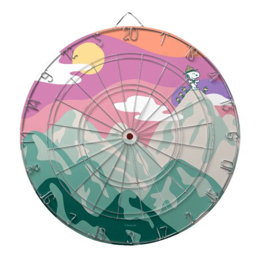 pinda's | Snoopy & Troop Hiking the Mountain Dartbord (Voorkant)