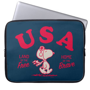 pinda's Snoopy USA Land of the Free Laptop Sleeve