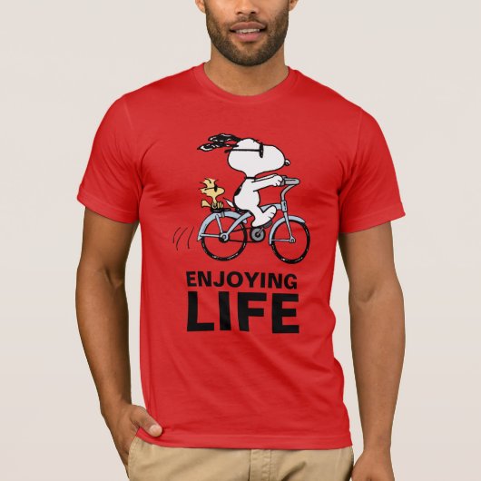 pinda's | Snoopy & Woodstock Bicycle T-shirt (Voorkant)