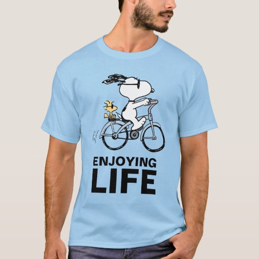 pinda's | Snoopy & Woodstock Bicycle T-shirt (Voorkant)