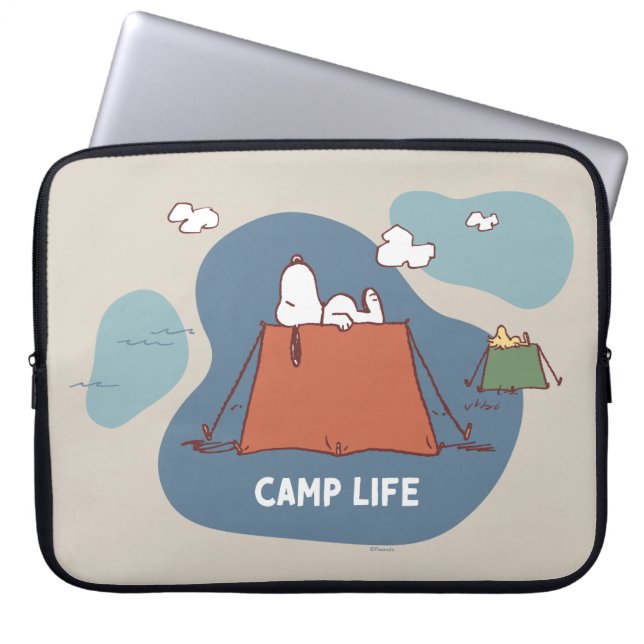 pinda's | Snoopy & Woodstock Camp Life Laptop Sleeve (Voorkant)