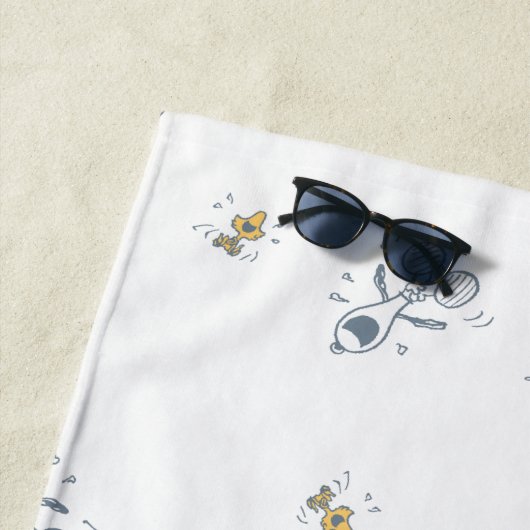 pinda's | Snoopy & Woodstock Laughing Pattern Strandlaken (In situ)