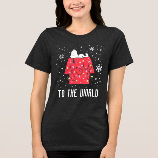 pinda's | Snoopy's Holiday Dreamweaver Tri-Blend Shirt (Voorkant)