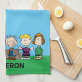 pinda's vrienden op rij theedoek (Quarter Fold)