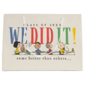 Pinda's We Did It Afstuderen Grappige Quote Snoopy Groot Cadeauzakje (Voorkant)