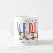 Pinda's We Did It Afstuderen Grappige Quote Snoopy Koffiemok (Voorkant links)