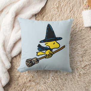pinda's   Woodstock Halloween Witch Kussen