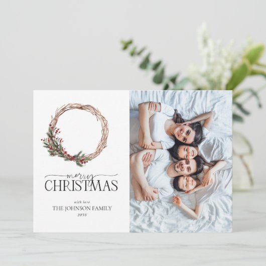 Pine Berry Wreath Merry Kerstscript Foto Hol Feestdagenkaart (Staand voorkant)