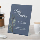 Pine Blue Winter Wedding Selfie-station Reclamebord Met Voetstuk (Insitu)