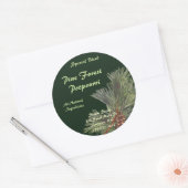 Pine Bough op Forest Green Ronde Sticker (Envelop)