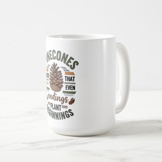 Pine cone design - De Evergreen Belofte Koffiemok (Voorkant rechts)