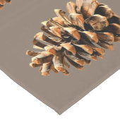 Pine Cone Korte Tafelloper (Hoek)