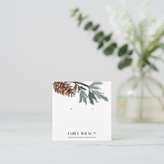 PINE CONE TREE BRANCH FOREST STUD EARRING DISPLAY VIERKANTE VISITEKAARTJE (Staand voorkant)