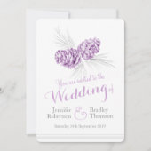 Pine cones art paarse grijze bruiloft uitnodiginge kaart (Voorkant)