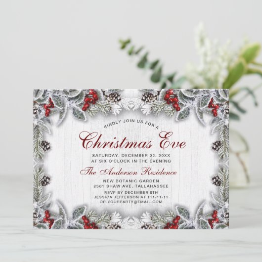 Pine Cones Holly Berry Branch Rustic kerstavond Kaart (Staand voorkant)