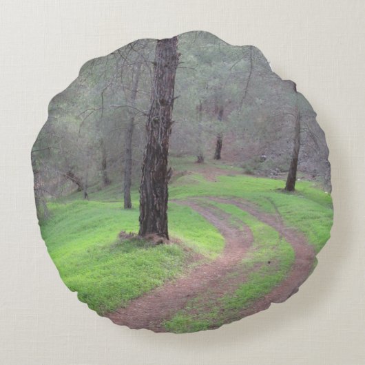 Pine Forest Road Rond Kussen (Achterkant)