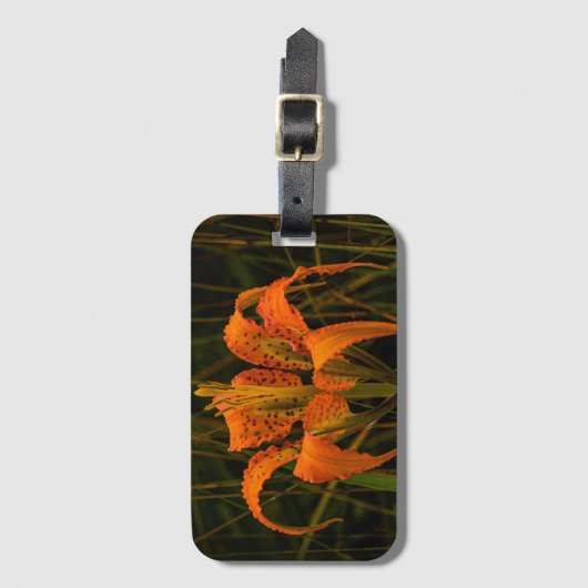 "Pine Lily" Bagagelabel (Voorkant (verticaal))