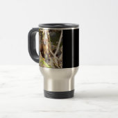 Pine Marten op Log Reisbeker (Voorkant links)