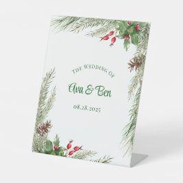 Pine naalden rode bessen krans bruiloft reclamebord met voetstuk