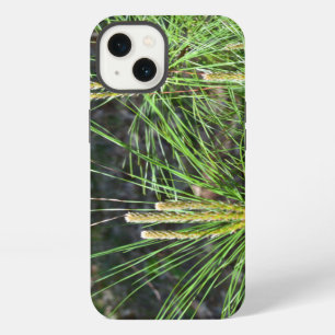 Pine Needles van Kenneth Yoncich iPhone 13 Hoesje