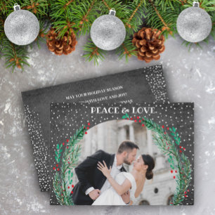 Pine op zwarte kerstfoto feestdagenkaart