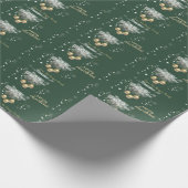 Pine Tree Branches, Balls Green Merry Kerstmis Cadeaupapier (Hoek)