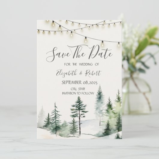 Pine Tree Forest, String Lights Bewaar de datum Save The Date (Staand voorkant)