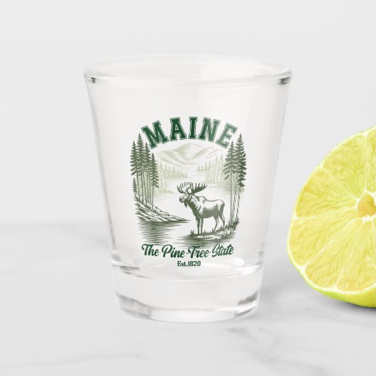 Pine Tree State Moose and River Artwork Shot Glas (Voorkant)