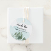 Pine Trees Blauwgroen en Sage Wedding Favor Labels (In situ)